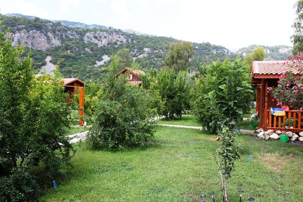 La Boutique Hemerans Cirali Hotel Esterno foto